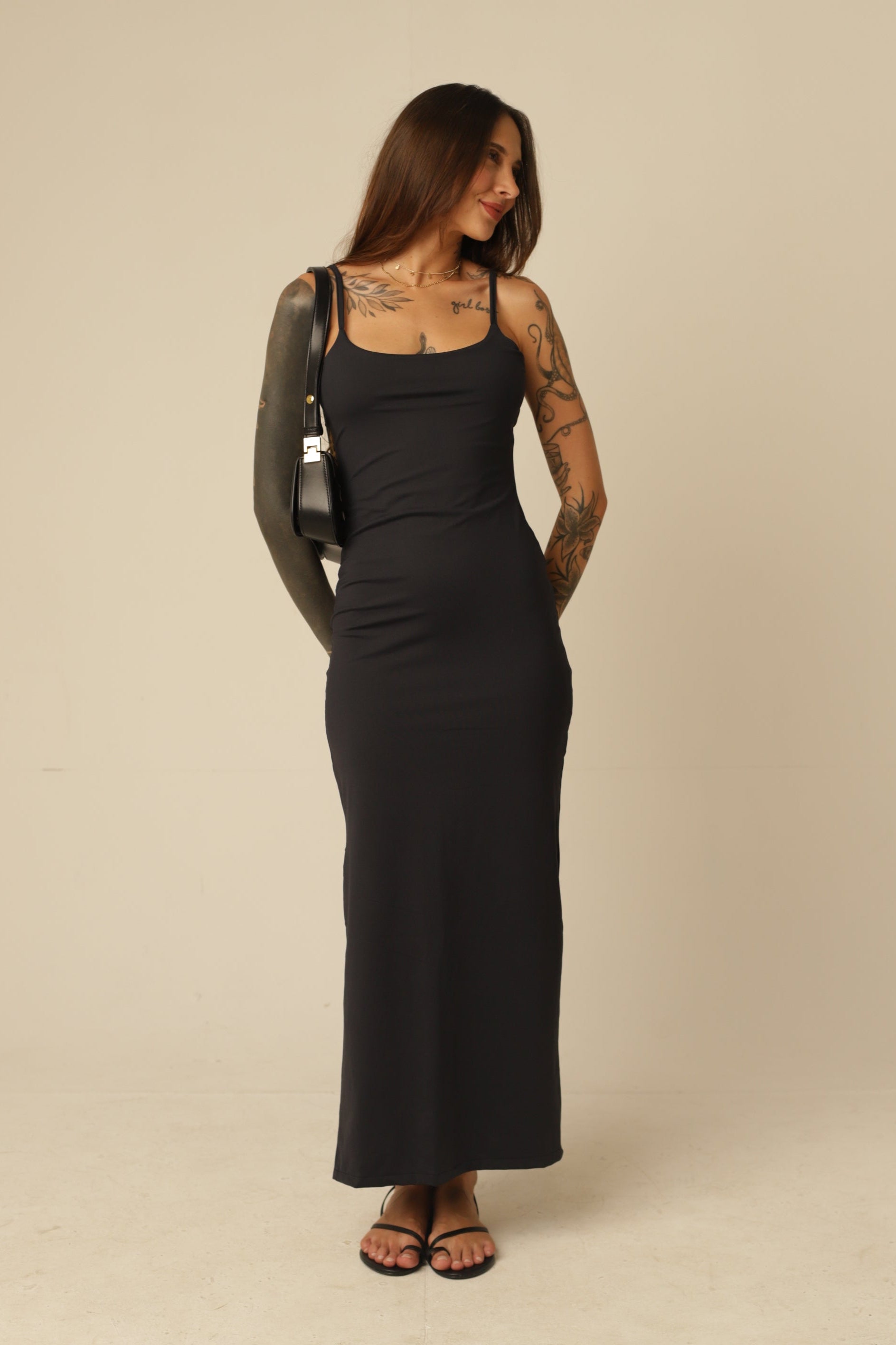 Vestido em Poliamida Basic - Alcinhas Finas