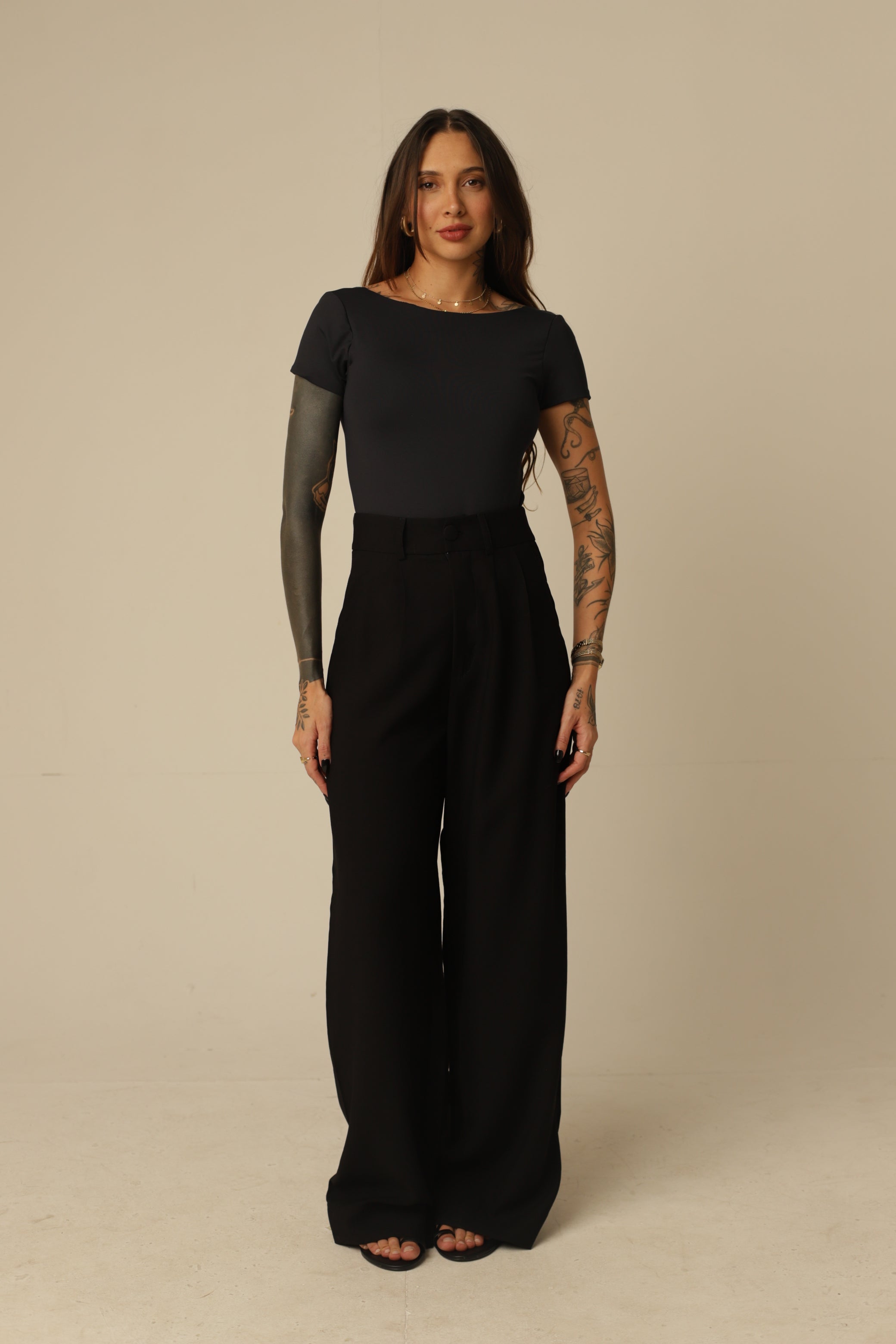 Calça Pantalona Alfaiataria Olga - Cós Botão
