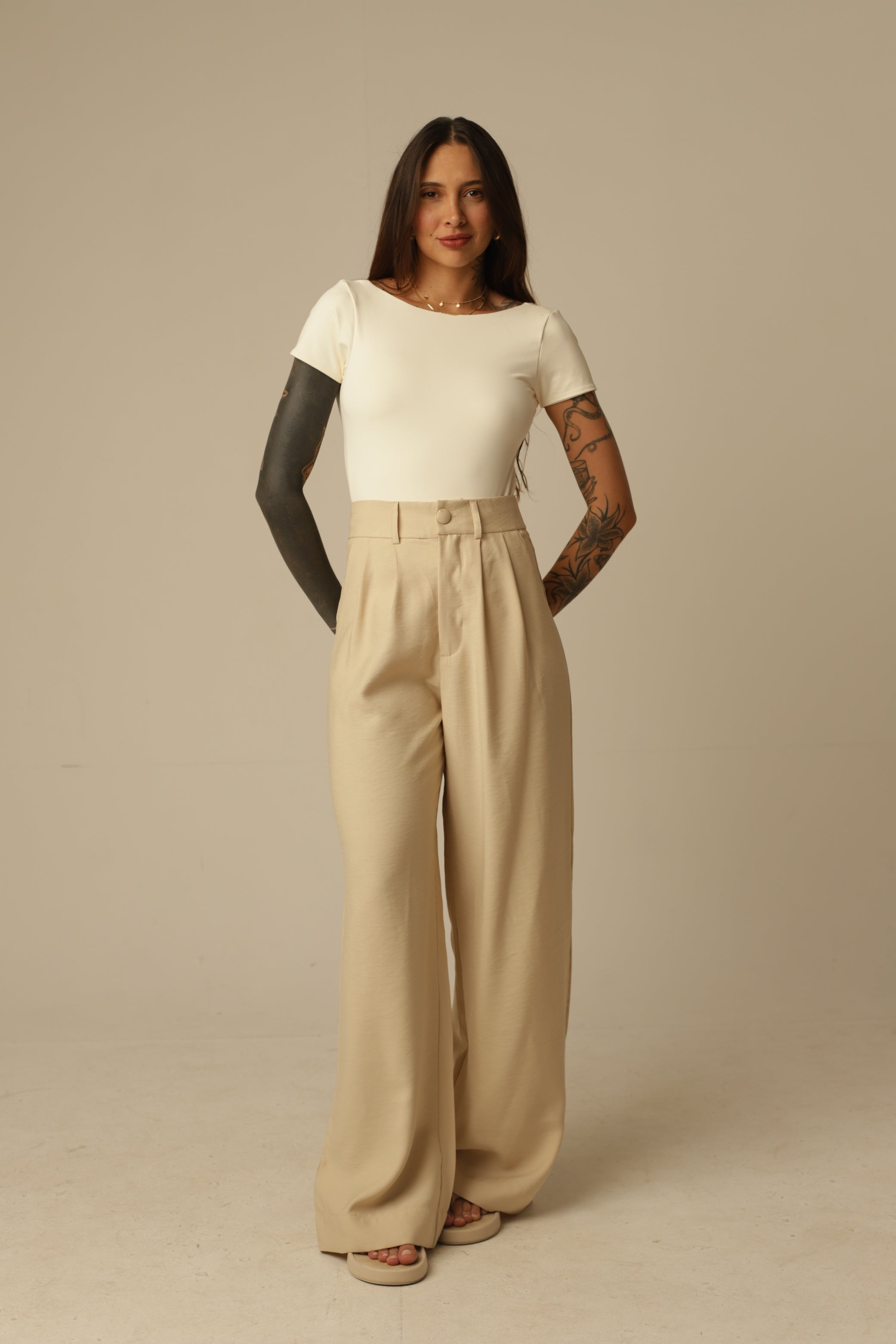 Calça Pantalona Alfaiataria Olga - Cós Botão