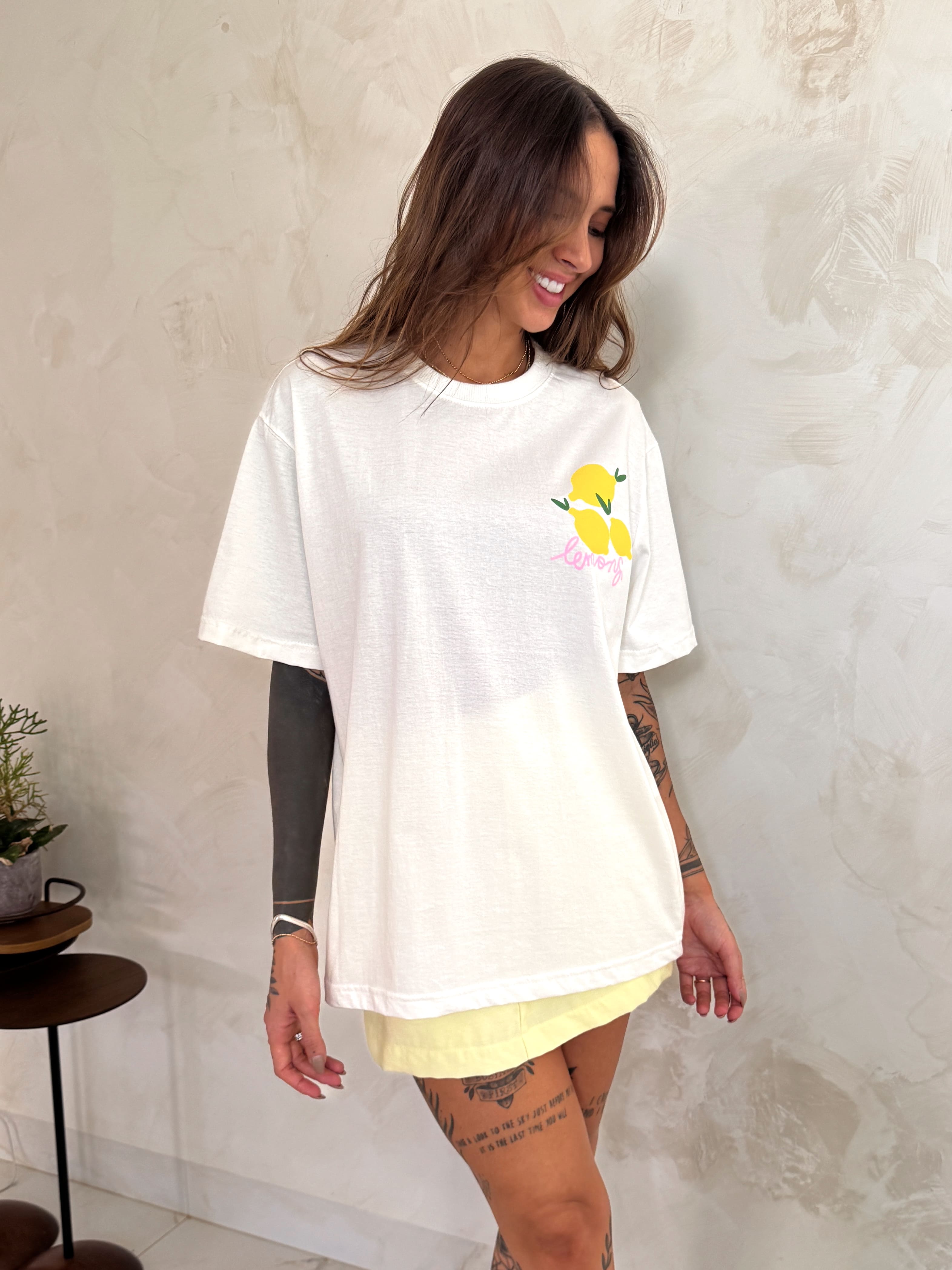 T-Shirt Over Estampada Lemonade