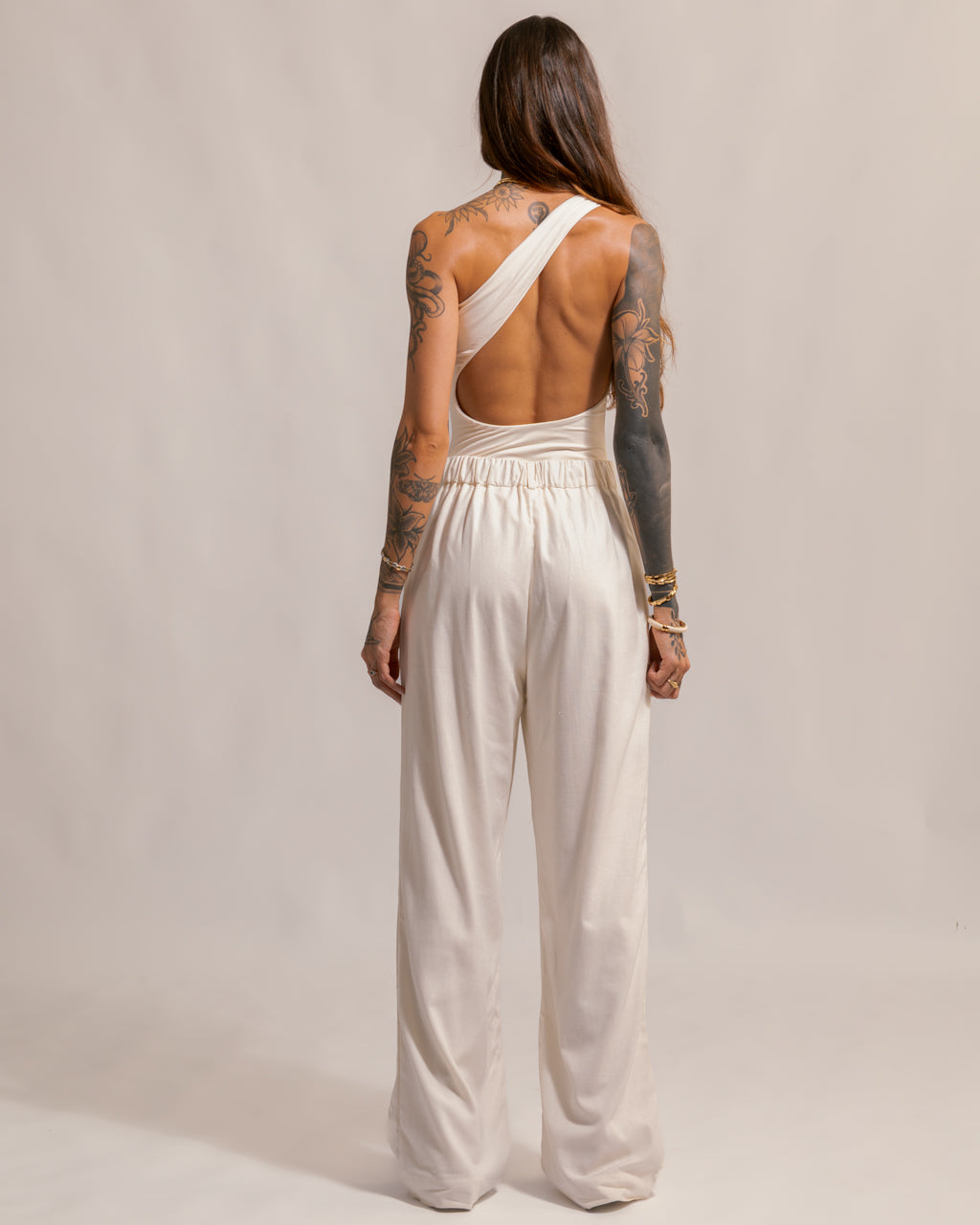 Calça Pantalona Alfaiataria em Linho - Patrícia