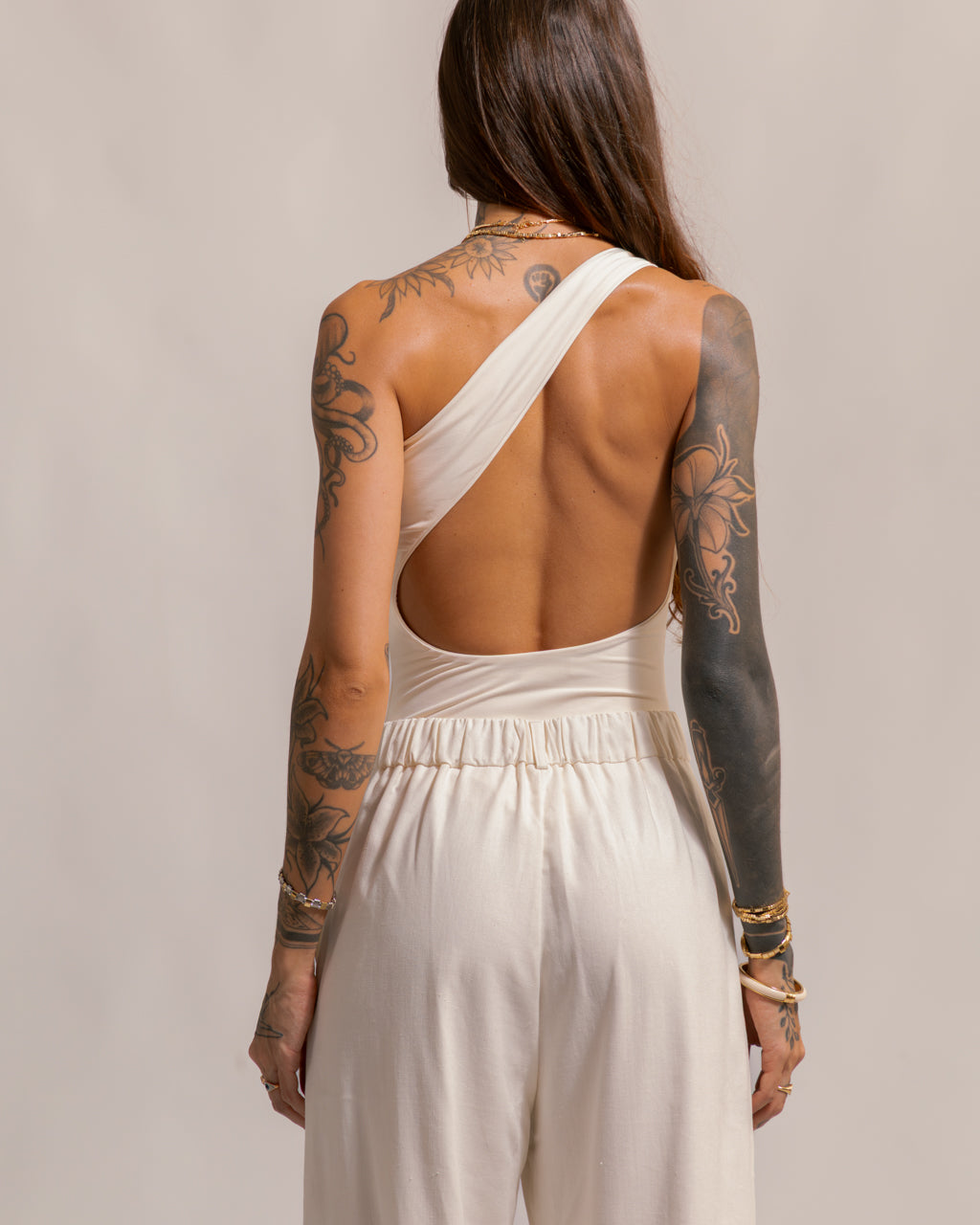 Calça Pantalona Alfaiataria em Linho - Patrícia