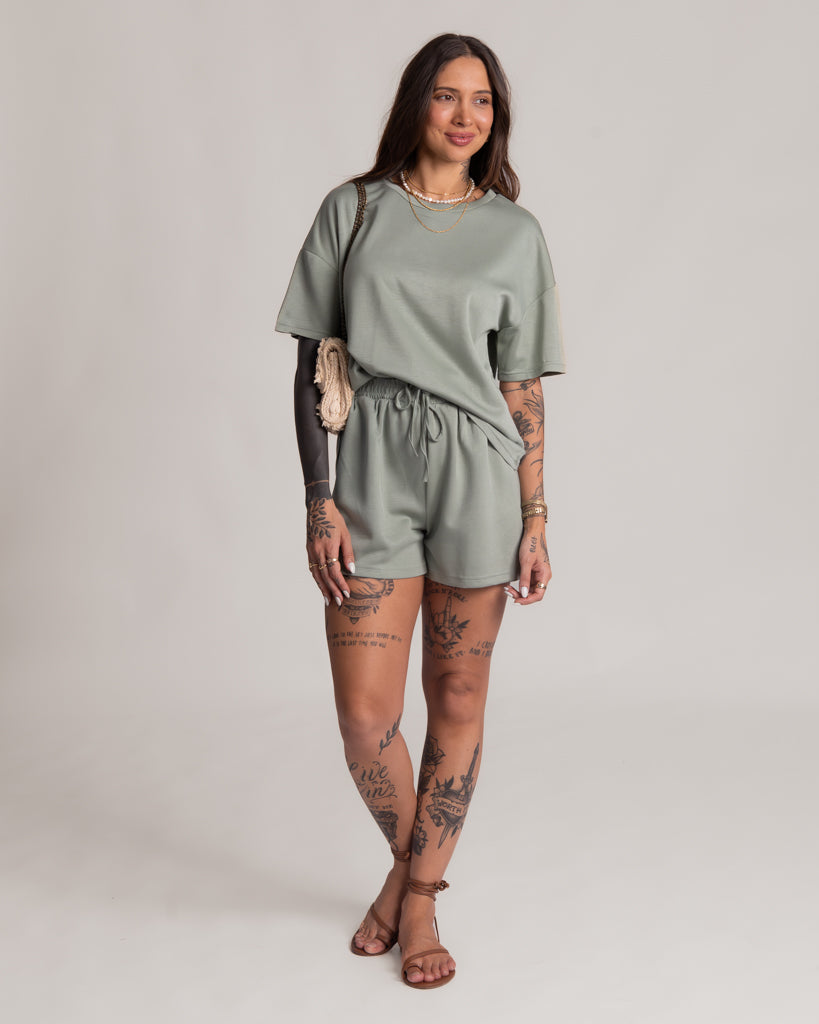 Conjunto Short + Blusa - Malha Premium Solenne