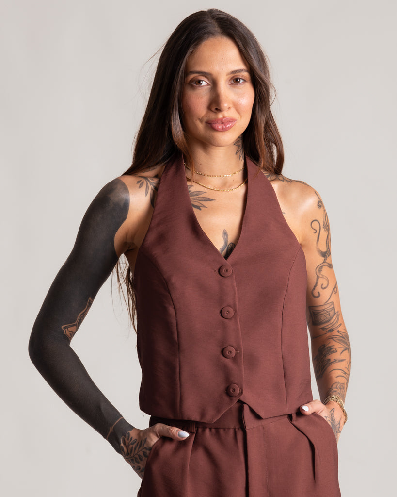 Colete de Alfaiataria com Gola Halter e Decote V