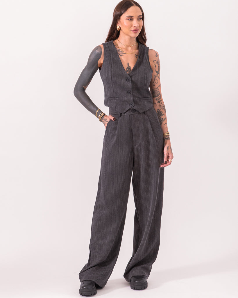Pantalona Alfaiataria Risca de Giz – Eliefe
