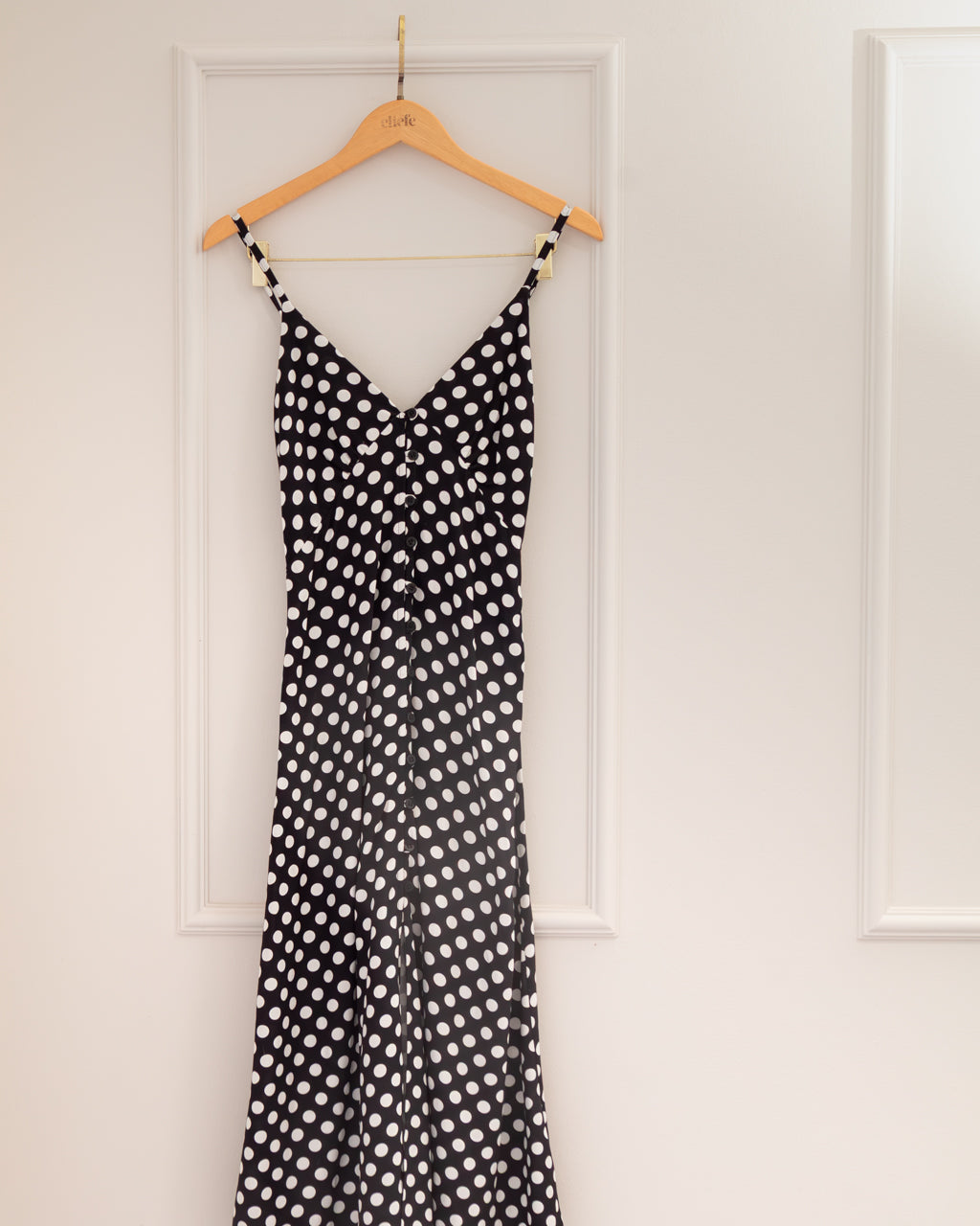 Vestido Assimétrico Clara Liso - Com Botões