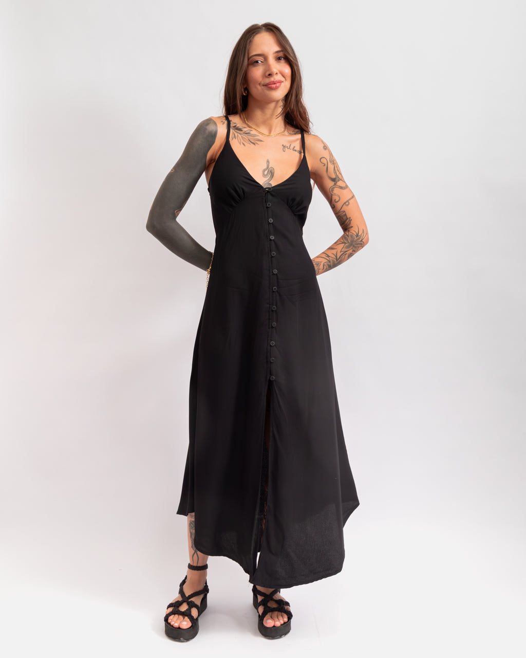 Vestido Assimétrico Clara Liso - Com Botões
