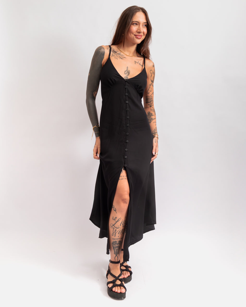 Vestido Assimétrico Clara Liso - Com Botões