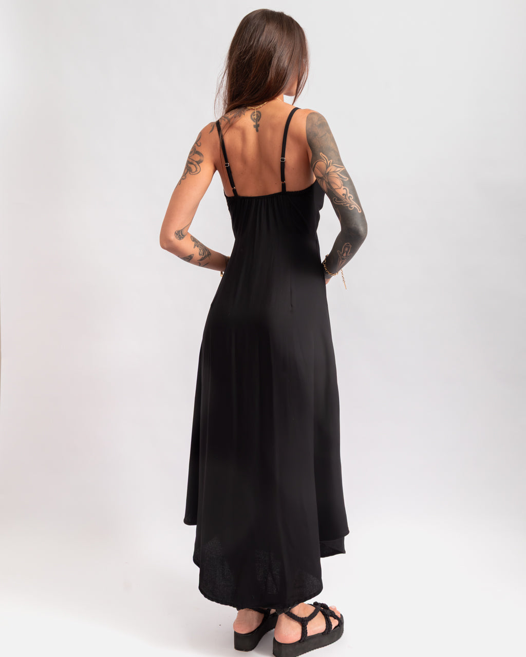 Vestido Assimétrico Clara Liso - Com Botões