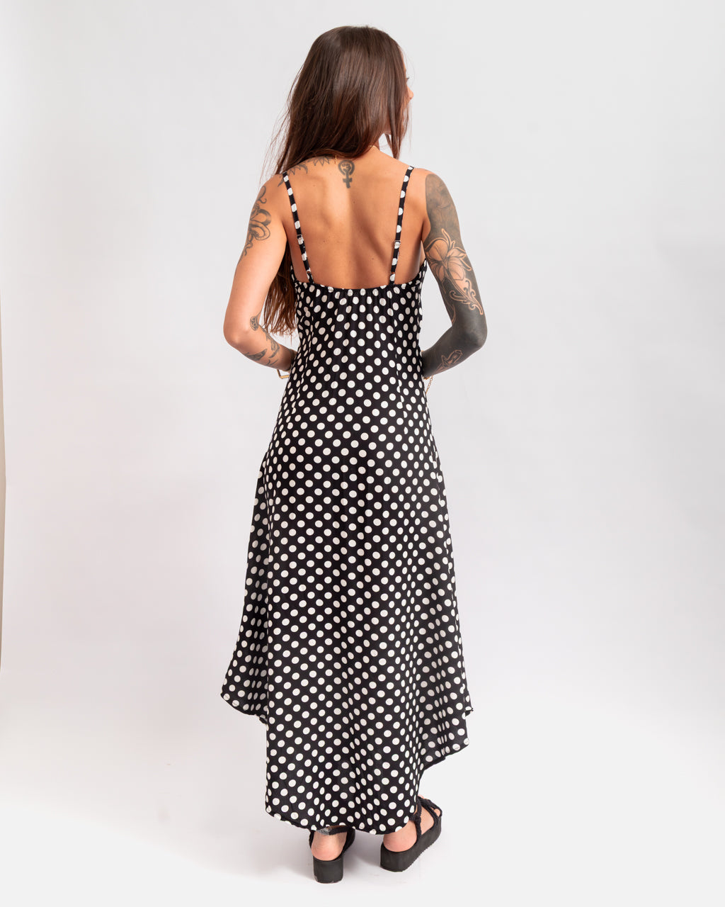 Vestido Assimétrico Clara Liso - Com Botões