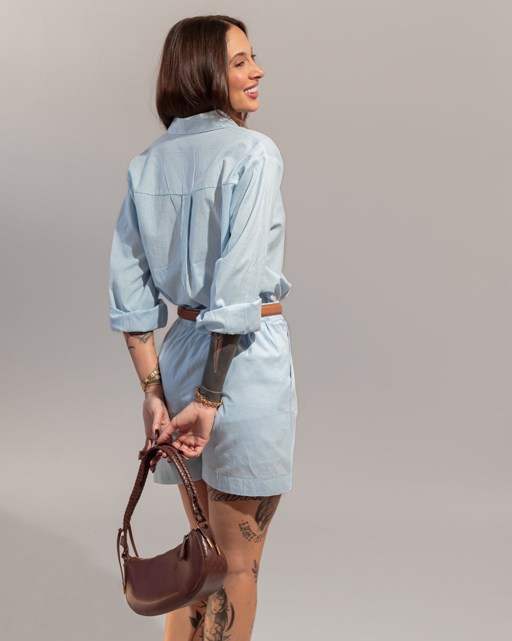Conjunto em Alfaiataria Capri - Camisa + Short