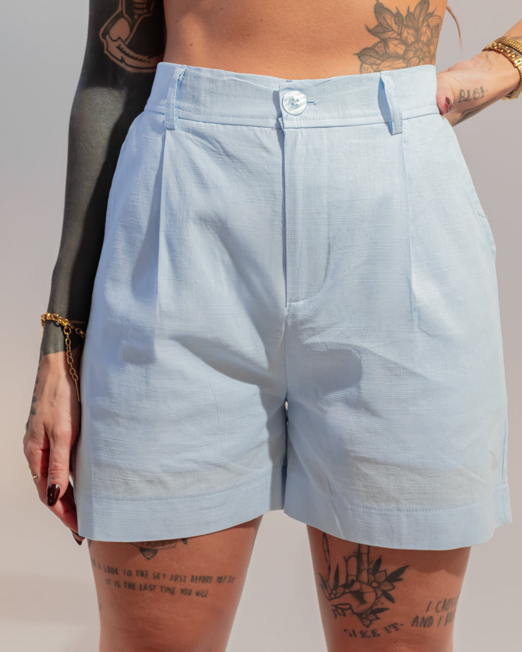 Conjunto em Alfaiataria Capri - Camisa + Short